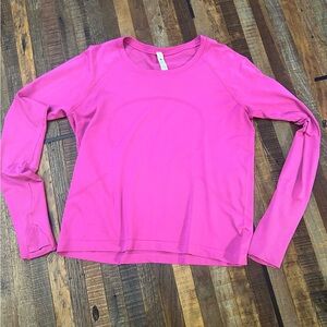 Lululemon Swiftly Tech Long-Sleeve Shirt Hip Length.